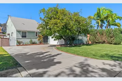 10253 Angell, Downey, CA 90242 - Photo 32