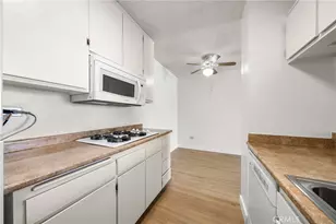421 S La Fayette Park Pl, Los Angeles, CA 90057 - Photo 4