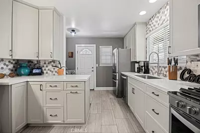 6242 Vatcher, Huntington Beach, CA 92647 - Photo 10