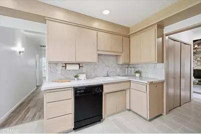 4850 Sunfield Avenue, Long Beach, CA 90808 - Photo 14