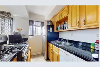 1168 E 10th #218B, Long Beach, CA 90813 - Photo 6