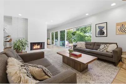 829 Lees, Long Beach, CA 90815 - Photo 2