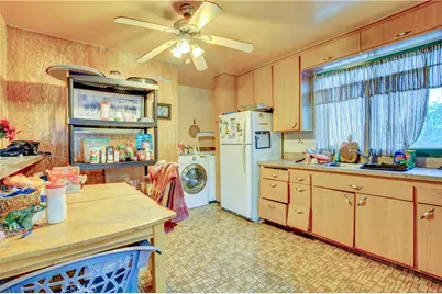 926 Spence, Los Angeles, CA 90023 - Photo 14