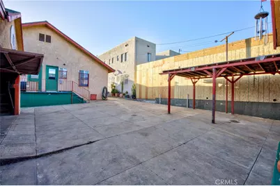 926 Spence, Los Angeles, CA 90023 - Photo 8