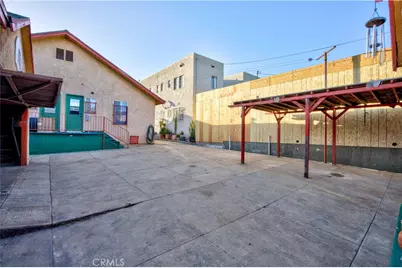 926 Spence, Los Angeles, CA 90023 - Photo 4