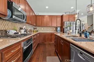 14979 Corvalis Ct, Eastvale, CA 92880 - Photo 10