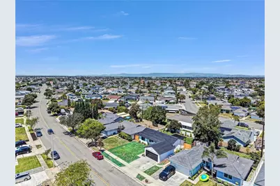 14492 Spa Drive, Huntington Beach, CA 92647 - Photo 44
