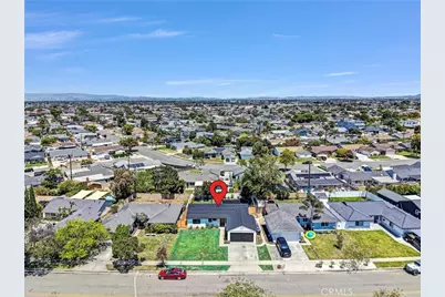 14492 Spa Drive, Huntington Beach, CA 92647 - Photo 46