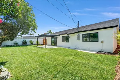 14492 Spa Drive, Huntington Beach, CA 92647 - Photo 38