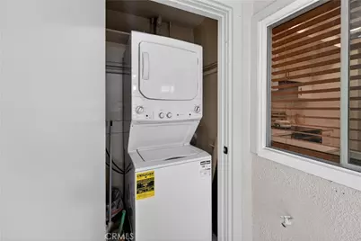 8933 Biscayne Court, Huntington Beach, CA 92646 - Photo 24