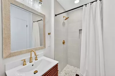 8933 Biscayne Court, Huntington Beach, CA 92646 - Photo 14