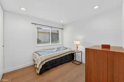 8933 Biscayne Court, Huntington Beach, CA 92646 - Photo 20