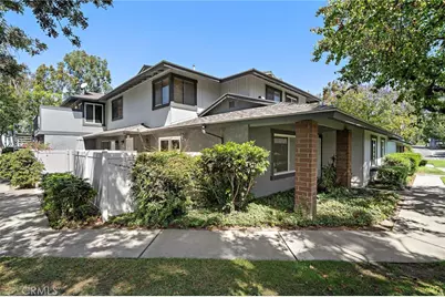 6478 Horse Shoe #9, Yorba Linda, CA 92886 - Photo 4