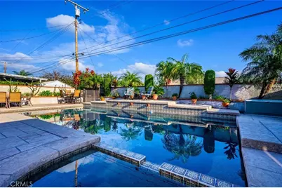 14132 Carfax, Tustin, CA 92780 - Photo 52