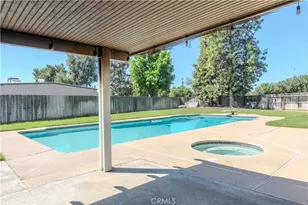 1042 Robinson Ct, Hanford, CA 93230 - Photo 10