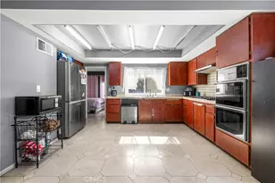 108 S Shakespeare, Anaheim, CA 92806 - Photo 10