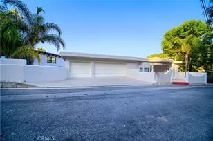 3964 Sumac Dr, Sherman Oaks, CA 91403 - Photo 4