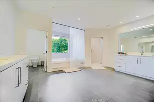 3964 Sumac Dr, Sherman Oaks, CA 91403 - Photo 36