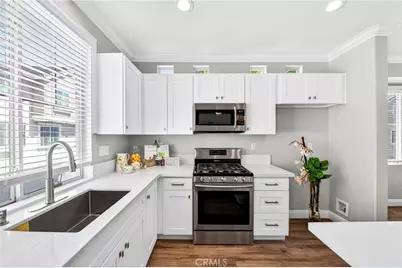 9 Coveside Court, Buena Park, CA 90621 - Photo 4
