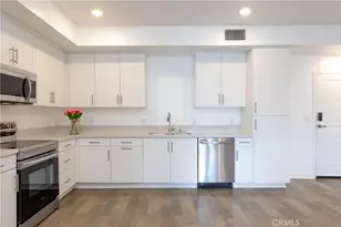 9001 Cerise Ln, Cypress, CA 90630 - Photo 12