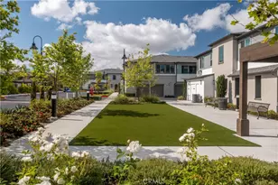 9001 Cerise Ln, Cypress, CA 90630 - Photo 48