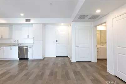 9001 Cerise Lane #111, Cypress, CA 90630 - Photo 4