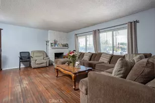 8276 Sewell, Fontana, CA 92335 - Photo 6