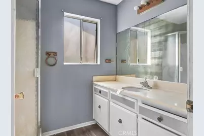 595 W 13th, San Pedro, CA 90731 - Photo 12