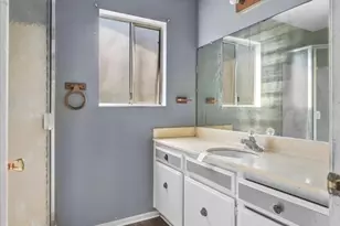 595 W 13th, San Pedro, CA 90731 - Photo 12