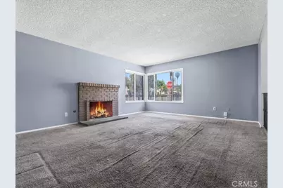 595 W 13th, San Pedro, CA 90731 - Photo 2