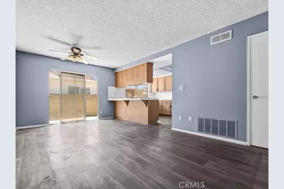 595 W 13th, San Pedro, CA 90731 - Photo 4