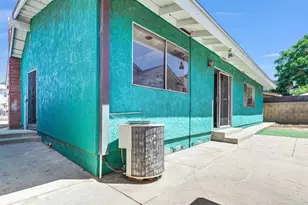 595 W 13th, San Pedro, CA 90731 - Photo 14