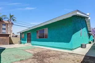 595 W 13th, San Pedro, CA 90731 - Photo 16