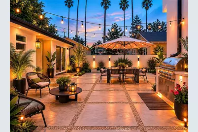 4928 8th Avenue, Los Angeles, CA 90043 - Photo 2