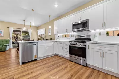9265 Nickellaus Court, Corona, CA 92883 - Photo 18