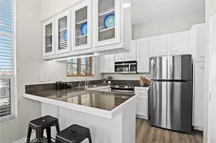 1000 S Volterra, Anaheim, CA 92808 - Photo 18