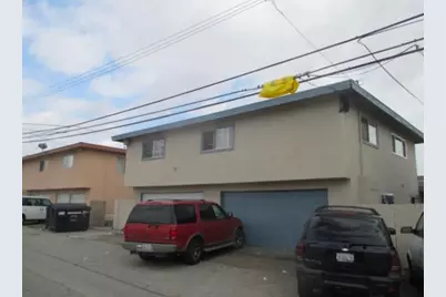 17411 Keelson, Huntington Beach, CA 92647 - Photo 4