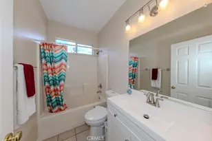 2158 W Cherrywood Circle, Anaheim, CA 92804 - Photo 20