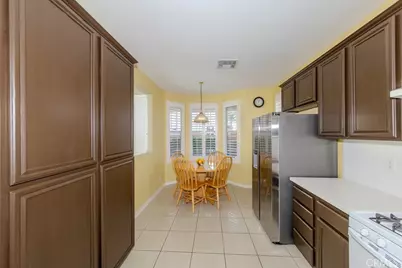 2158 W Cherrywood Lane, Anaheim, CA 92804 - Photo 24
