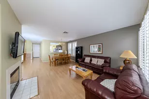 2158 W Cherrywood Ln, Anaheim, CA 92804 - Photo 10