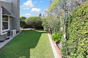 2400 Terraine, Long Beach, CA 90815 - Photo 8