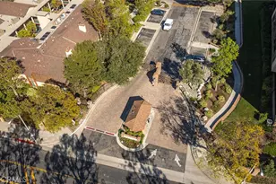 2512 E Willow St, Signal Hill, CA 90755 - Photo 20