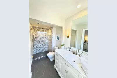 1 Windsong Court, Newport Beach, CA 92663 - Photo 10