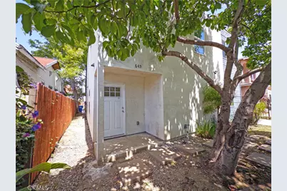 645 W 97th, Los Angeles, CA 90044 - Photo 2
