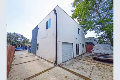 645 W 97th, Los Angeles, CA 90044 - Photo 14