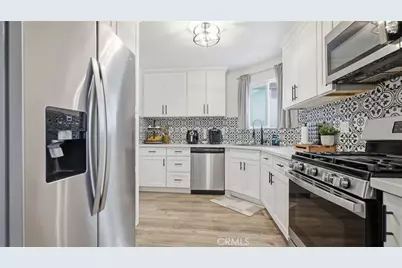 8783 Driftwood, Riverside, CA 92503 - Photo 12