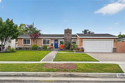 1209 S East Gates, Anaheim, CA 92804 - Photo 4