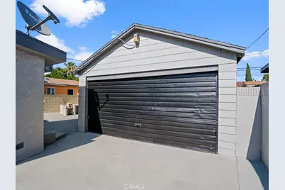 14912 S Gibson, Compton, CA 90221 - Photo 24