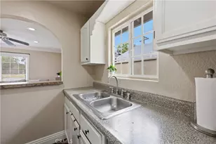 456 N Linden, Anaheim, CA 92801 - Photo 8