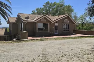 1015 Deercrest, San Bernardino, CA 92407 - Photo 2